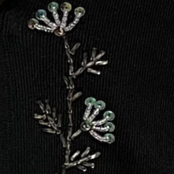 BCBGMAXAZRIA Large  Black Beaded Button Front Dressy Cardigan Sweater SIZE LARGE - Picture 3 of 9